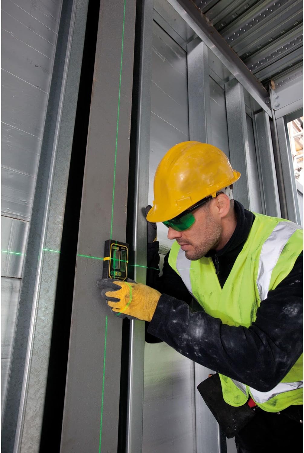 Stanley Empfaenger LD200-G für Linienlaser (50 m, 1 Stück) FMHT1-74267