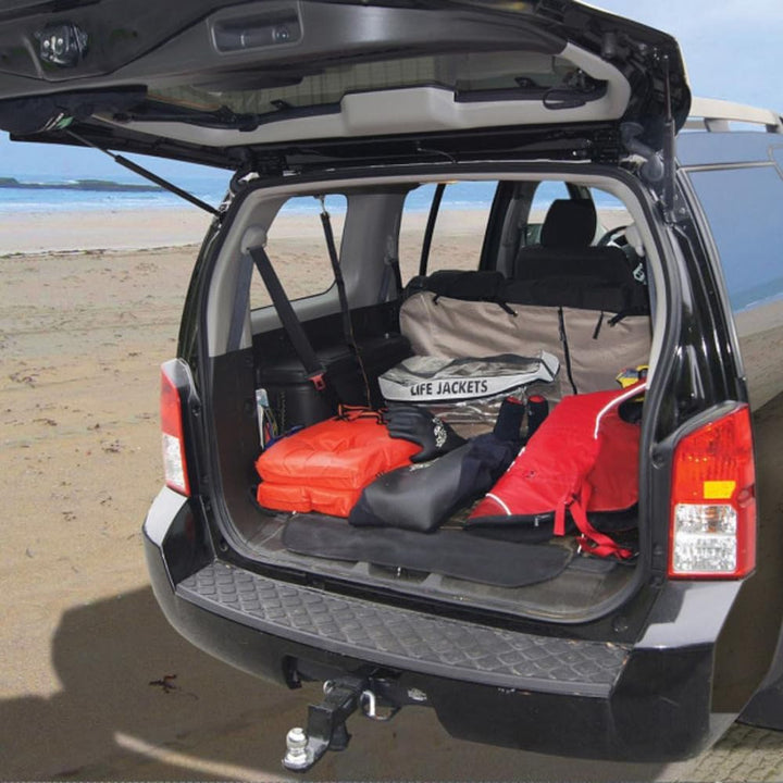 Kurgo Rover Cargo Cape - Hundematte für den Kofferraum - Schutz vor Schmutz &amp; Kratzern - Schmutzabwe