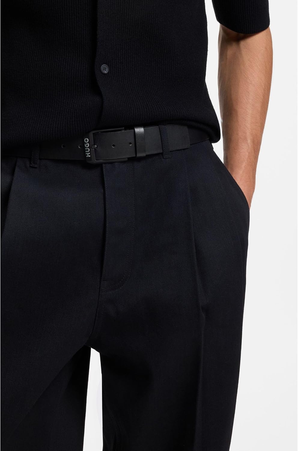 HUGO Herren Gelio-B Sz40 Ledergürtel mit mattschwarzer Logo-Schliesse 110 Black 001, 110 Black 001