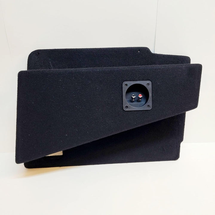 Subwoofer Gehäuse passgenau für Dacia Duster 1 Stück