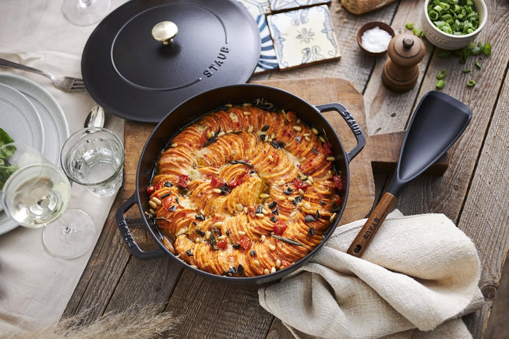 STAUB Gusseisen Bräter, Chistera Tropfenstruktur im Deckel, Rund 28 cm, 3,7 L, Für alle Herdarten ge