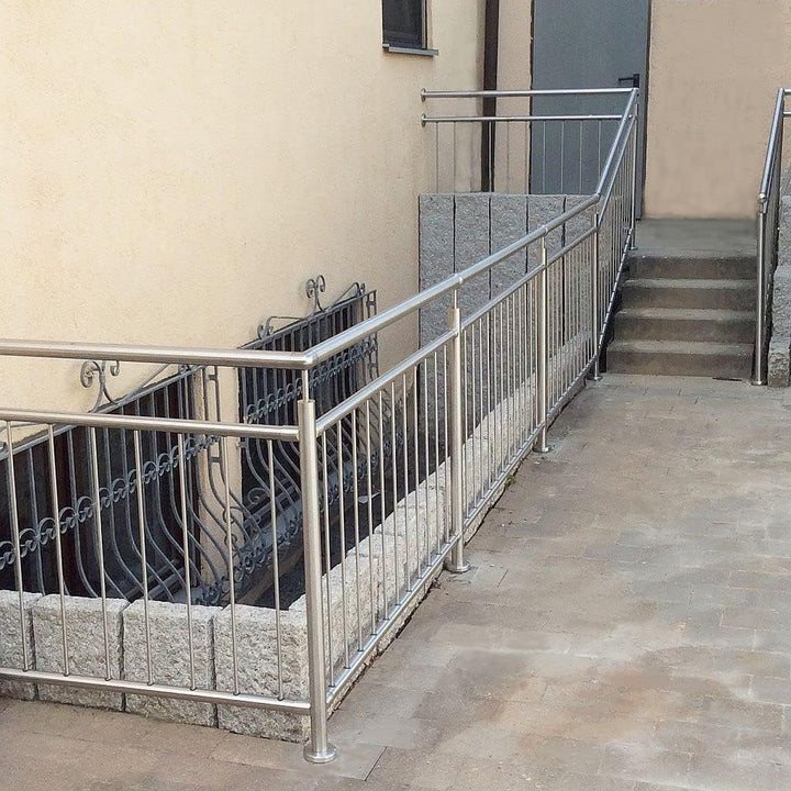 TIBU Geländer senkrechte Streben Balkon Terrasse Brüstung in der Länge: 1810 mm Höhe:900 mm 1810 mm