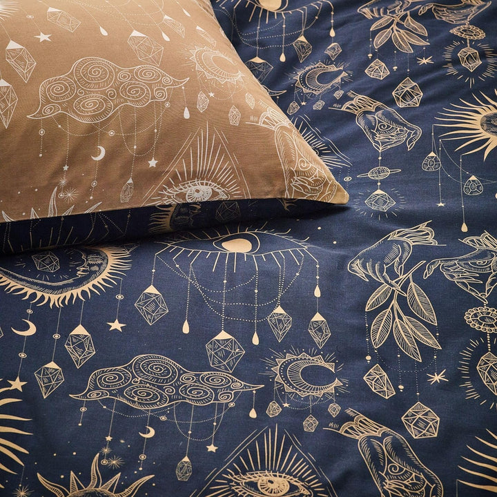 furn. Möbel. Konstellation Celestial Bettbezugs-Set Super King Gold/Navy, Super King Gold/Navy