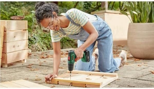 Bosch Akkuschrauber EasyDrill 18V-40 (Schrauben oder Bohren in Holz, Metall und Kunststoff; 18 Volt