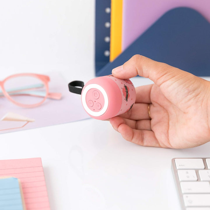 mr. wonderful* Mini Bluetooth Lautsprecher mit Herzen Design Marke Laufzeit von 3-4 Stunden. Rosa.
