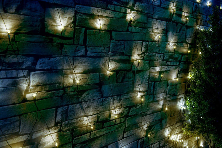 Lunartec Solar Lichtervorhang: Solar-LED-Lichternetz, 144 LEDs, weiss, 2 x 2 m, IP44 (Lichtervorhang