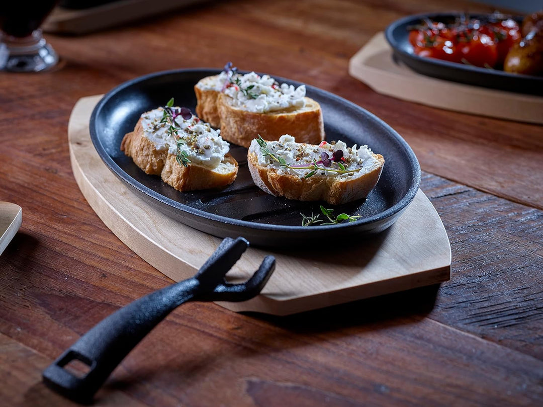 ECHTWERK Servierpfanne aus Gusseisen mit Grillstreifen und Servierbrett, Abnehmbarer Griff, Bereits