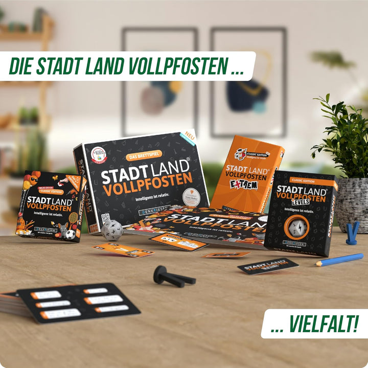 DENKRIESEN - Stadt Land Vollpfosten® – Das Kartenspiel - Fussball Edition - &