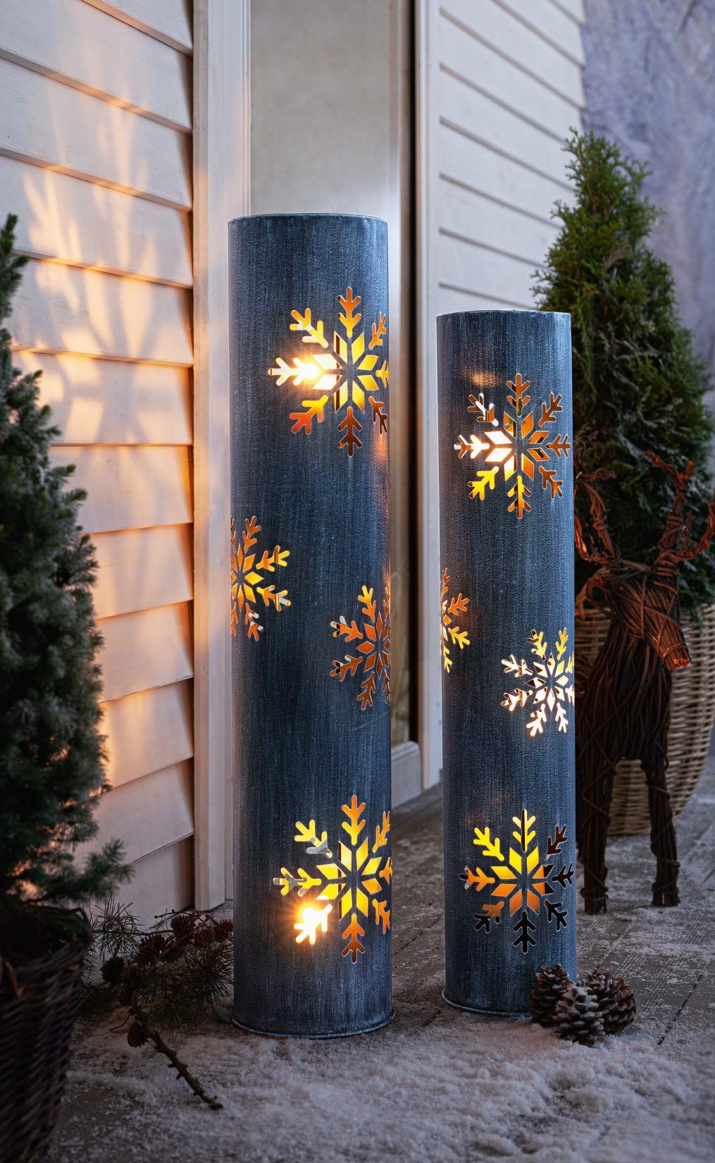 2 Stück Windlichtsäulen Schneeflocke aus Metall, 88 + 100 cm hoch, Kerzenhalter, Gartenlaterne, Bode