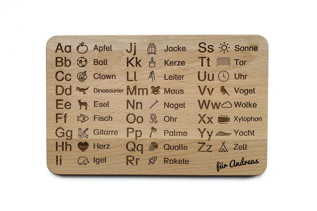 SNEG Brotzeitbrett mit Kinder ABC + persönliche Widmung (hochwertige, haptische Gravur) | Buchstaben