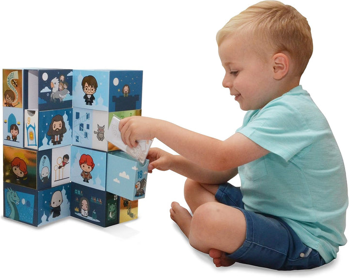YuMe Maxx19136 Magischer Harry Potter Infinity Adventskalender mit 24 Schubfächern und kleinen Überr