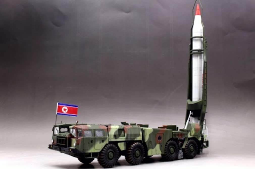 Trumpeter 751058 DPRK Hwasong-5 Short-Range Tactical ballixtic Missile 1/35 Taktische Kurzstreckenra