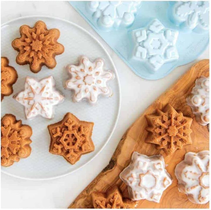 Nordic Ware Backform, Kuchenform, Schneeflocke, 6 verschiedene Muffin-Formen, Winter blau, Aluminium