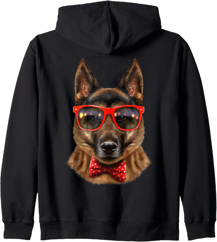 Deutscher Schäferhund trägt rote Sonnenbrille mit Fliege Kapuzenjacke