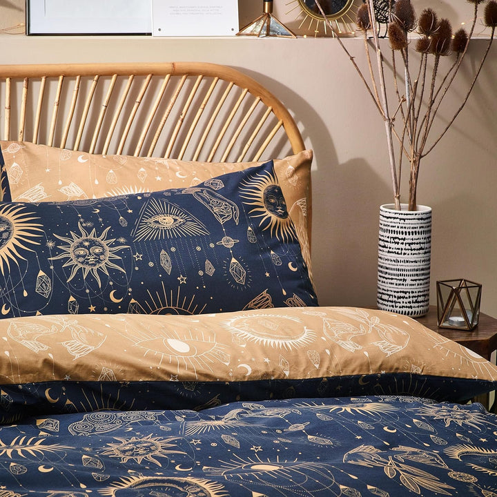 furn. Möbel. Konstellation Celestial Bettbezugs-Set Super King Gold/Navy, Super King Gold/Navy