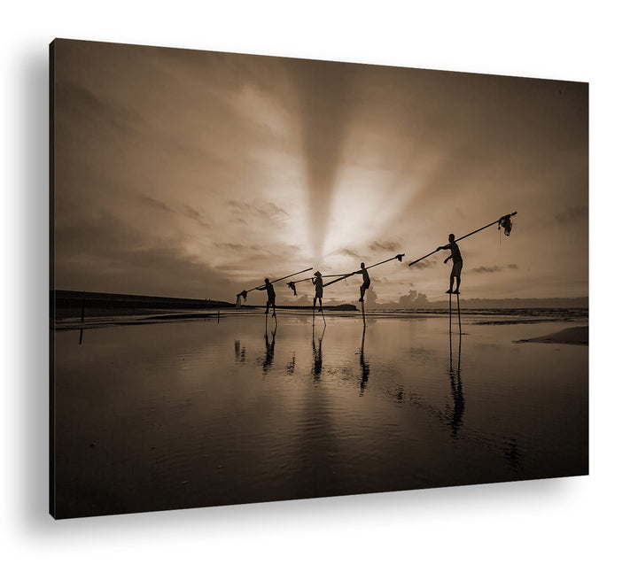 Küstenfischer bei der Arbeit Format: 80x60 Effekt: Sepia als Leinwandbild, Motiv fertig gerahmt auf