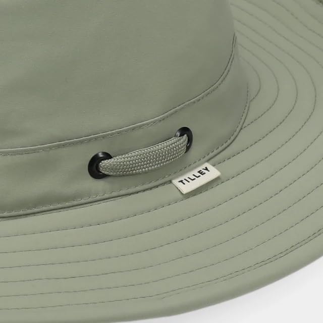 Tilley Tilly Endurables-Hut, LTM6 Airflo-Hut Light Sage 7 1/4-7 3/8, Light Sage 7 1/4-7 3/8
