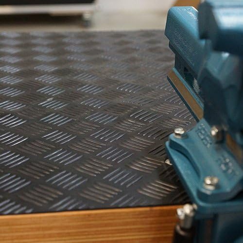 1m² Riffelblechgummimatte 1,50m x 0,67m, Stärke: 3mm, Premium Gummimatte 1m²: 1,50m x 0,67m, 1m²