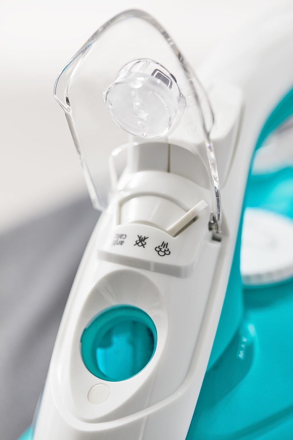 Tefal FV6520 Bügeleisen, Türkis, Weiss