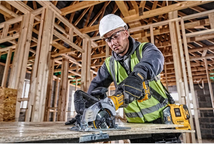 Dewalt DCS571N-XJ Handkreissäge, solo Einzelbett, Einzelbett