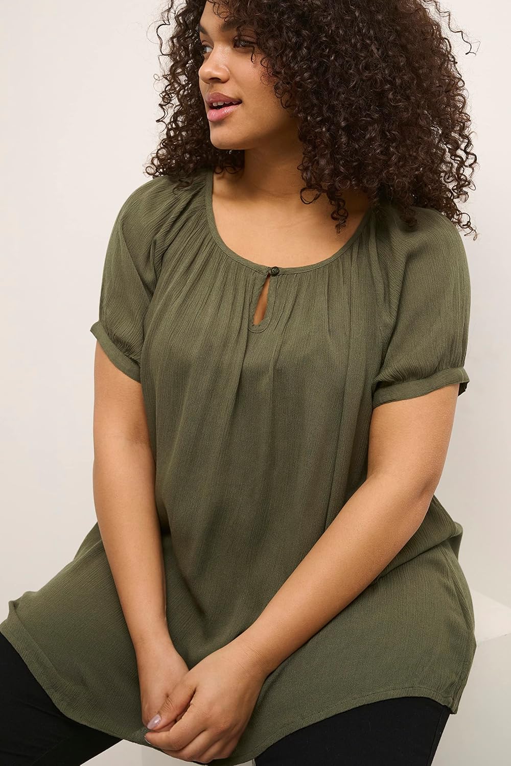 KAFFE CURVE Kurzarm-Bluse KCami Bluse Grosse Grössen Damen Kurzarm Rundhals Plus Size Shirt 46 Grape