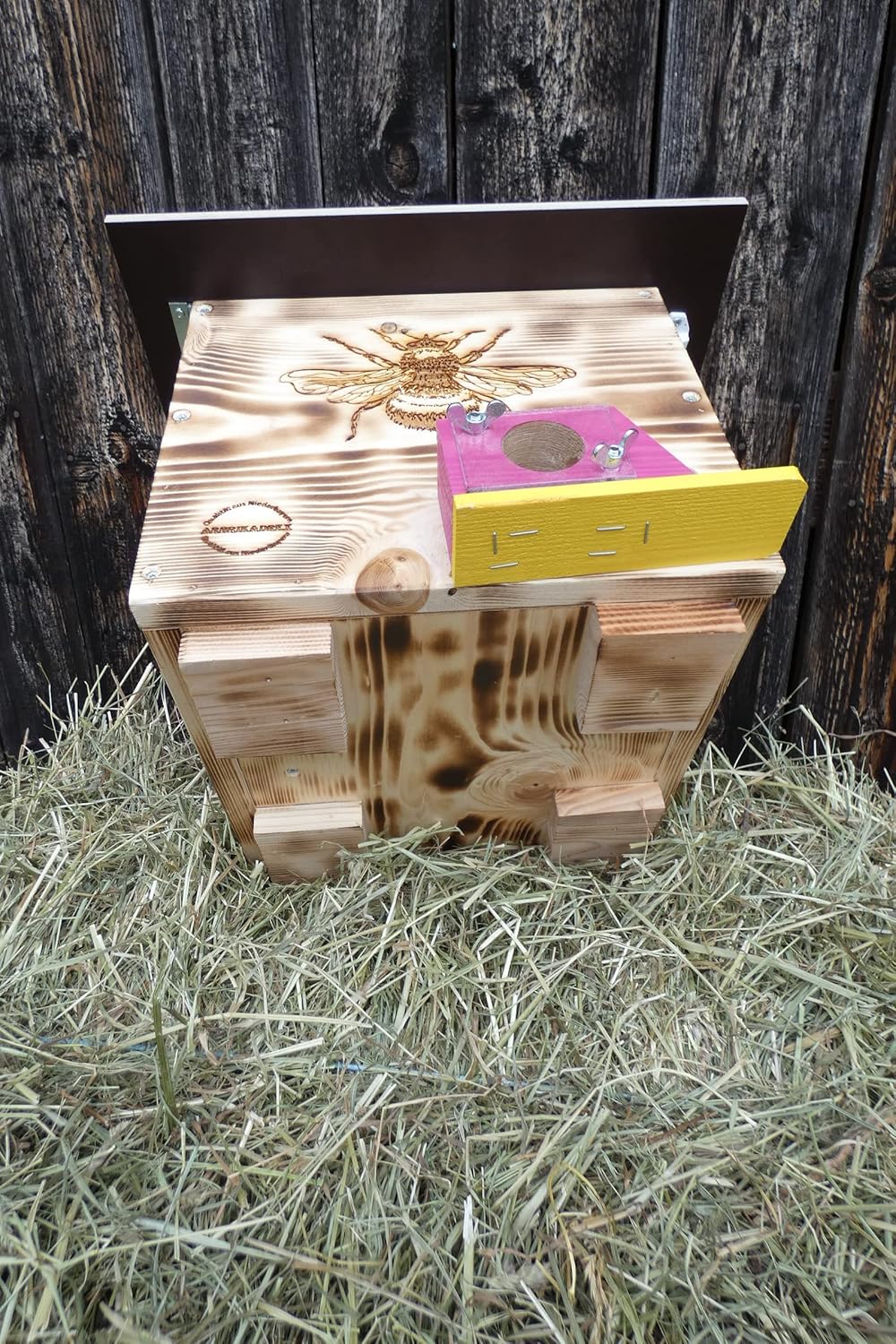 Hummelkasten mit Wachsmottensperre, Sichtfenster und Nistmaterial Wetterfest Bienenhaus Hummelhaus N