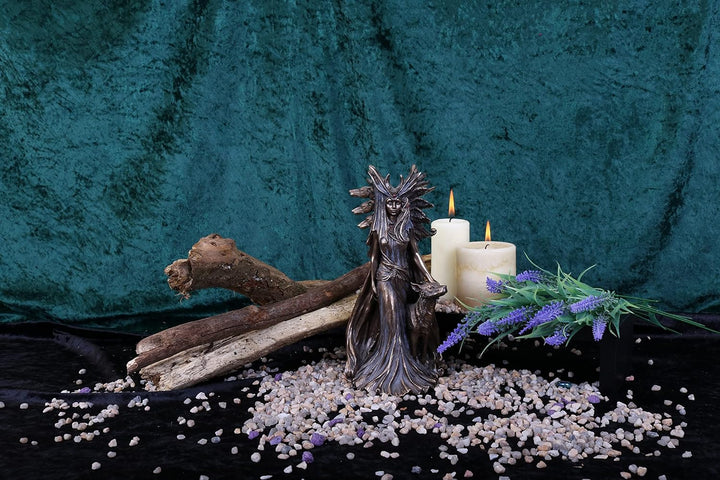 Nemesis Now Hekate Bronzefigur