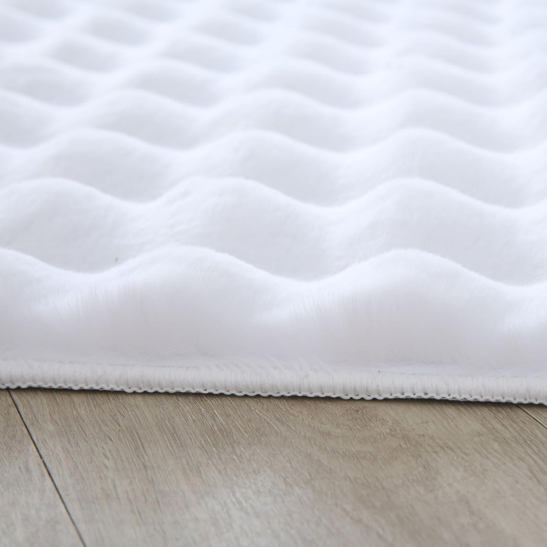 Carpetsale24 Teppich Wohnzimmer Moderne Einfarbig 3D Hoch-Tief Struktur Design Weiss 120 x 170 cm -