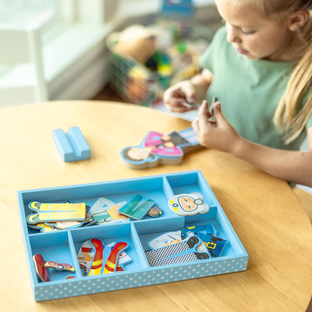 Melissa & Doug 15164 Magnetic Pretend Play - Julia , Pretend Play Toy , Cognitive Skills , 3+ , Gift