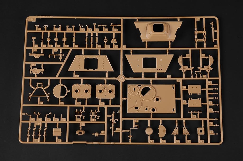 HobbyBoss 84562 1/35 Sd.Kfz.186 Jagdtiger, Henschel Modellbausatz, Mehrfarbig