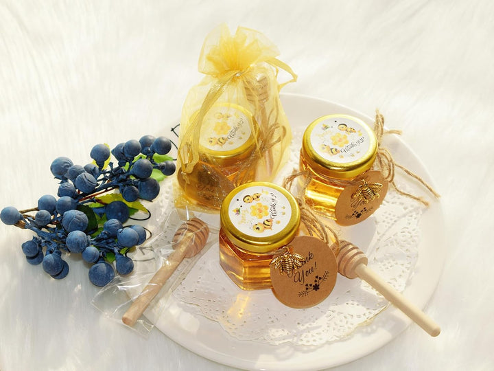 60 Pack 1.5 oz Hexagon Mini Glas Honig Gläser mit hölzernen Dippers, Bienen Anhänger, goldene Gesche