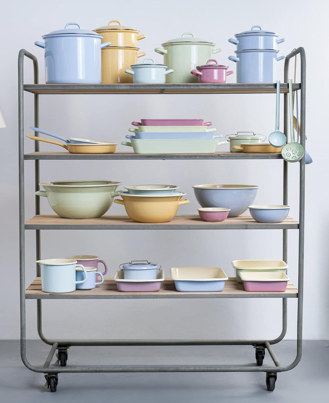 Riess, 0037-006, Stielkasserolle mit grossem Ausguss 16, CLASSIC - BUNT/PASTELL, Farbe Pastell-Gelb,