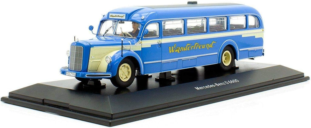 Schuco 450274800 - Mercedes Benz O6600 Wanderfreund, Fahrzeug, Massstab 1:43, Bus