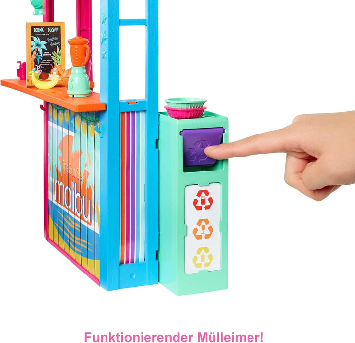 Barbie GYG23 - Loves The Ocean Strandhüttenspass Spielset mit mehr als 18 Zubehörteilen aus recycelt