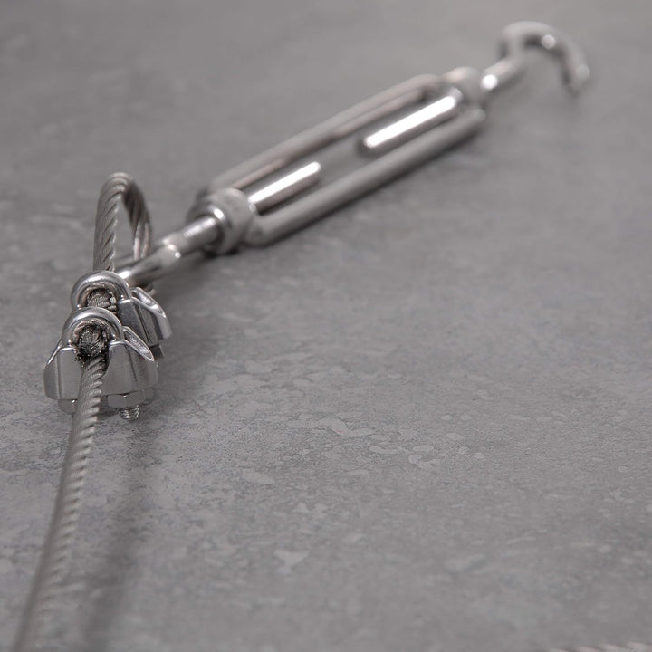 Drahtseile24 Edelstahlseil Set mit 3x Seilklemmen, 1x Kausche & 2x Seilspanner | Edelstahlseil Spann
