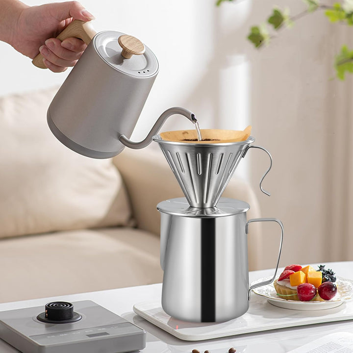 Pour Over Kaffeebereiter Set, Edelstahl, mit kaffeefilterhalter 100 Papierfilter und 600 ml Milchauf