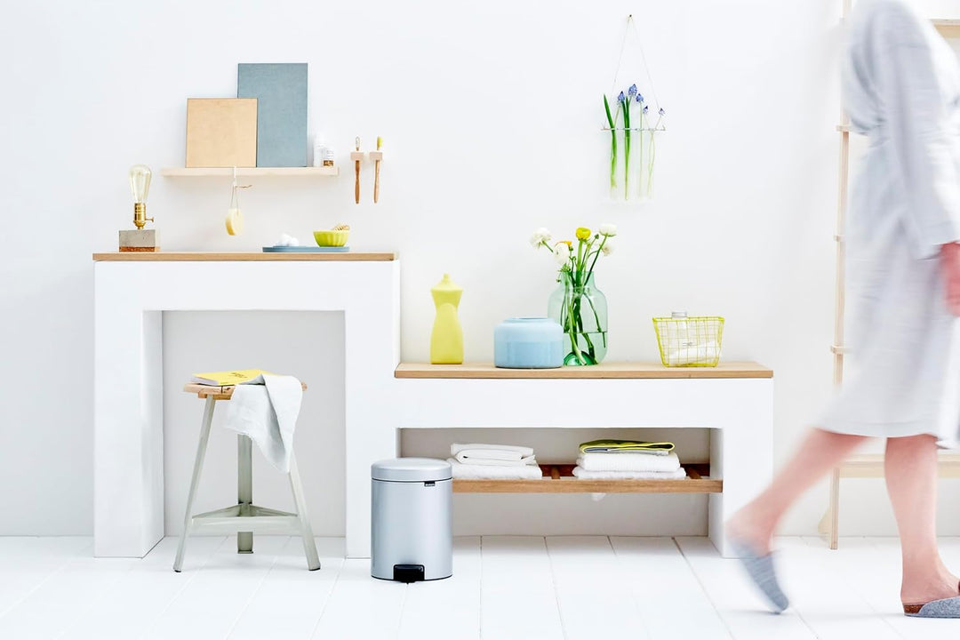Brabantia 112904 Treteimer mit Inneneimer aus Kunststoff, stahl, Metallic Grau, 5 Liter 5 Liter Meta