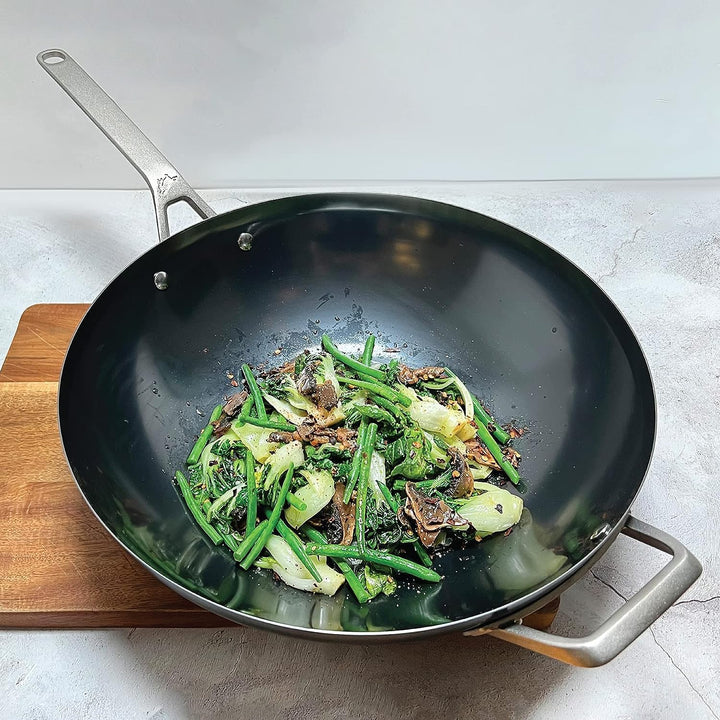 SAVEUR SELECTS Nitri-Black Wok aus Karbonstahl, natürlich antihaftbeschichtet, 35 cm, für Induktions