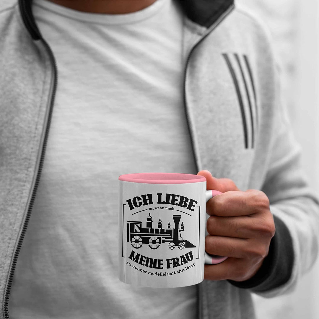 Trendation - Lustige Modelleisenbahn Tasse Geschenk für Eisenbahner (Rosa), Rosa