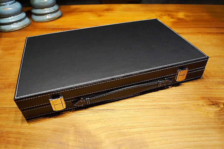 PrimoGames Koffer Backgammon Attaché Kunstleder - Edles Kofferspiel mit Filz Bezug und fein aufgenäh