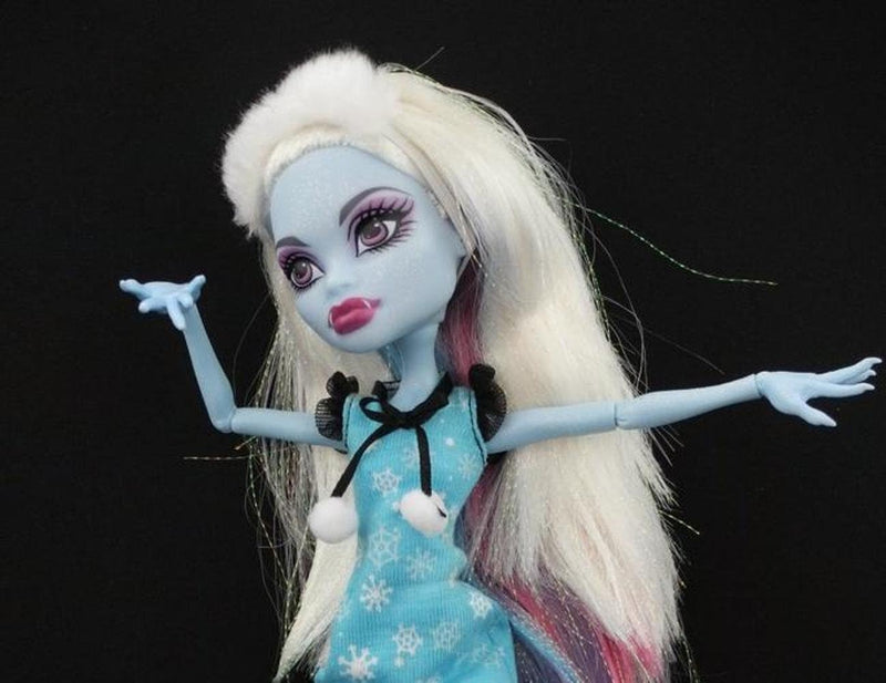 Monster High X6917 - Todmüde Puppen - Abbey Bominable