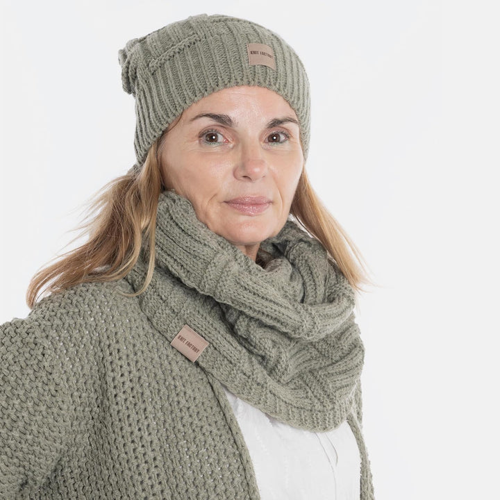 KNIT FACTORY - Bobby Loop Schal - Grob Gestrickter Schlauchschal - Für Damen und Herren - Strickscha