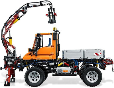 LEGO Technic 8110 - Unimog U400