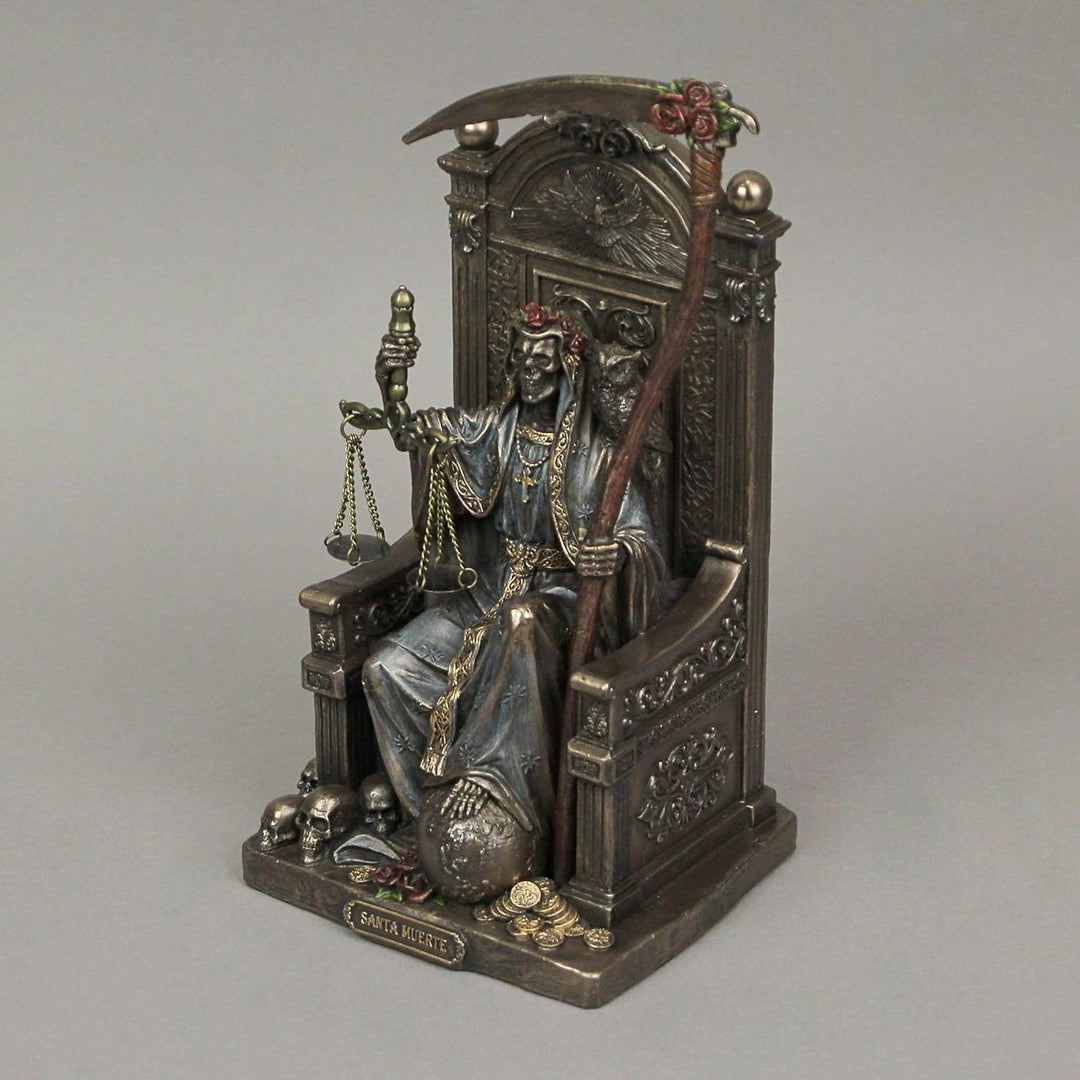 Veronese Design Weihnachtsmann-Muerte-Skulptur mit Sense und Skala aus Kunstharz, Antik-Bronze-Finis