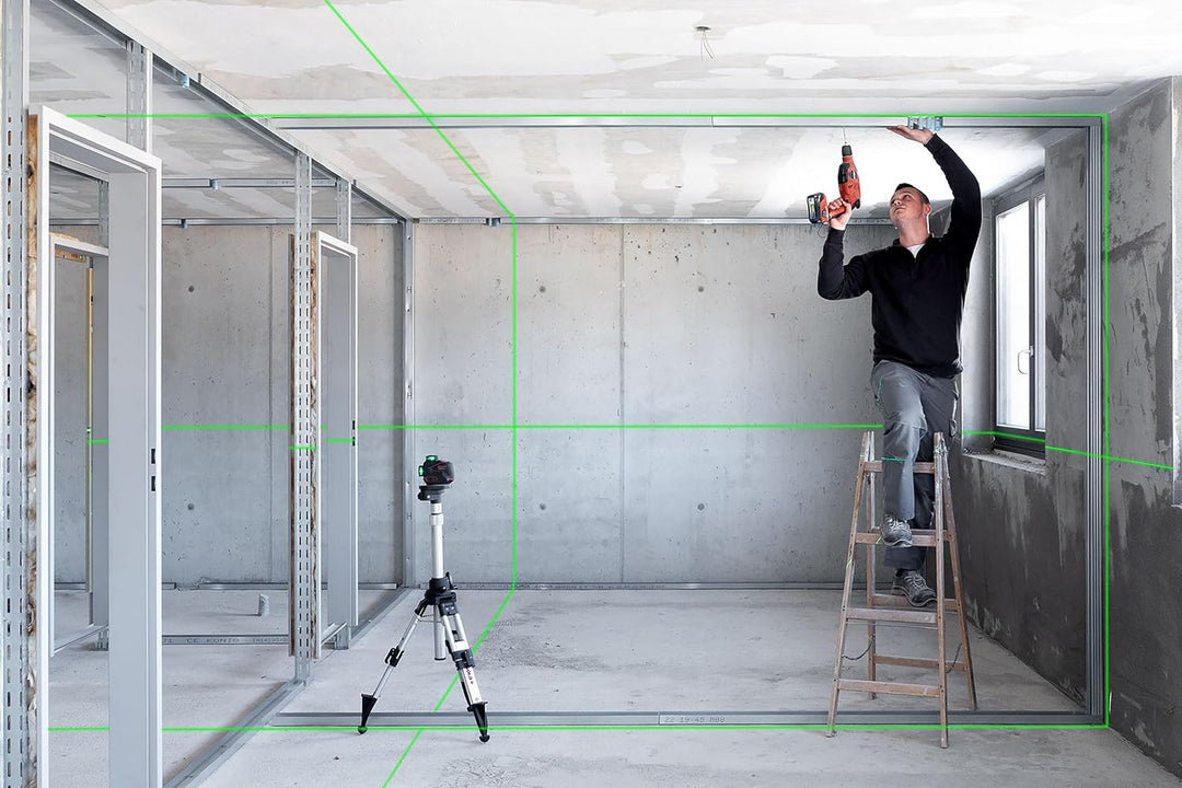 SOLA PLANO 3D GREEN RCB Set - Kreuzlinienlaser, 3 x 360° Linienlaser plus ferngesteuerte Laserbasis,