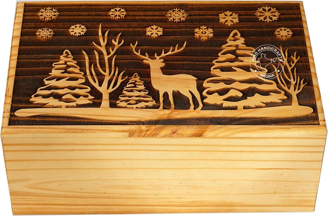Handgefertigte Holzurne mit Weihnachtsbaum des Lebens, für menschliche Asche, Erwachsene, gross – Be