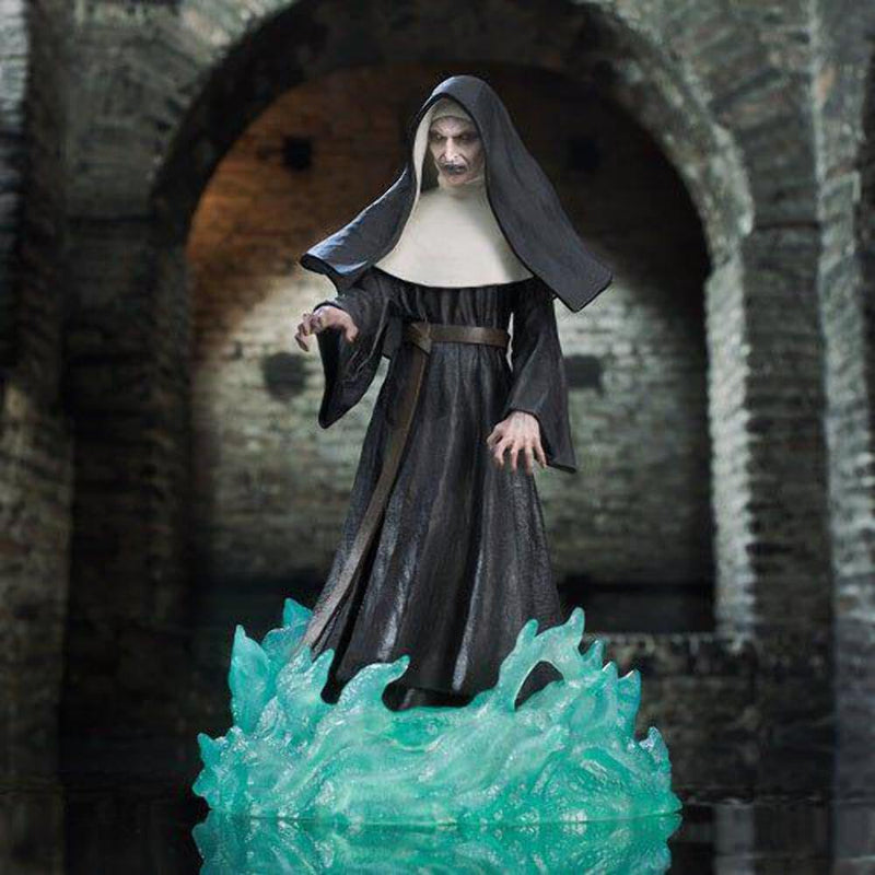 NUN MAR202622 PVC-Statue