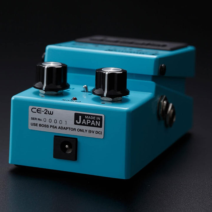 Boss CE-2W Waza Craft Stereo Chorus Effektgerät Pedal + keepdrum Klinkenkabel