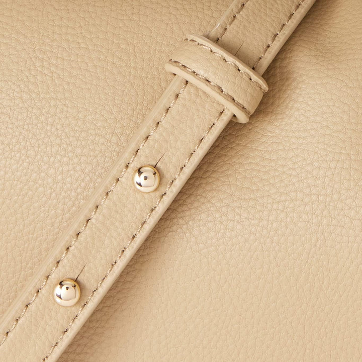 Tommy Hilfiger Damen Umhängetasche TH Casual Shoulder Bag Klein, Beige, Einheitsgrösse