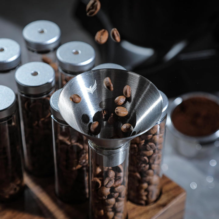 Kaffee Röhrchen Set – 12 Glasröhrchen mit Einweg-Entlüftungsventil, Walnussständer & Edelstahl-Trich